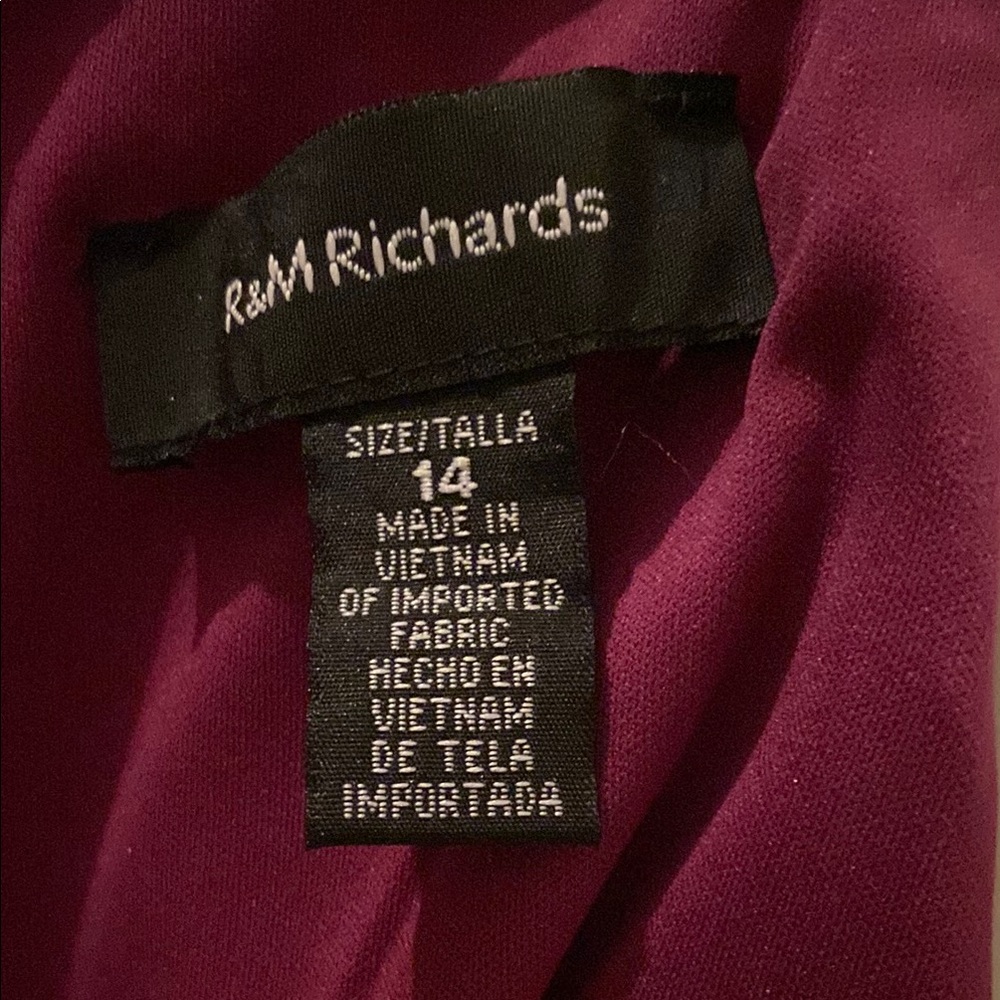 R & M Richards Red Long Sleeve Cocktail Dress - Picture 5 of 6